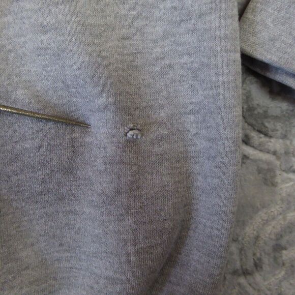 Vintage Disney Sweatshirt Mens Medium Gray Long Sleeve Crewneck  Eeyore Graphic - Picture 8 of 10